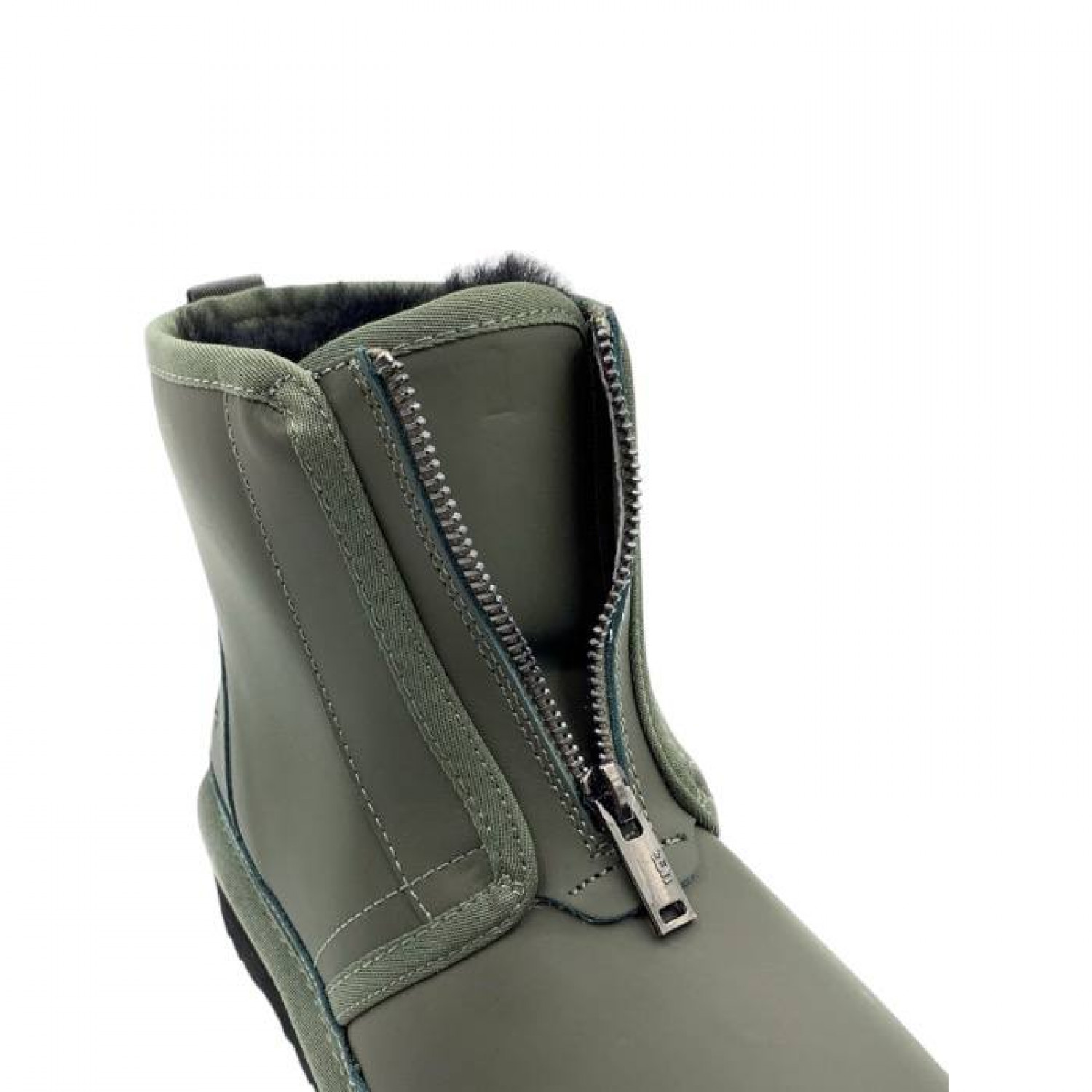 UGG Neumel Platform ZIP Boot Matte Seaweed