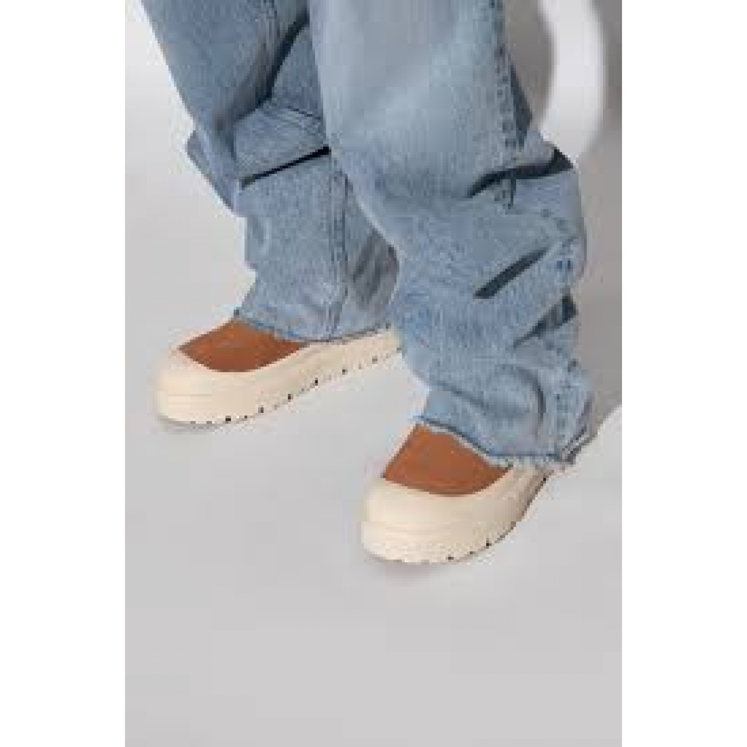 UGG Mens Mini Weather Hybrid Chestnut 