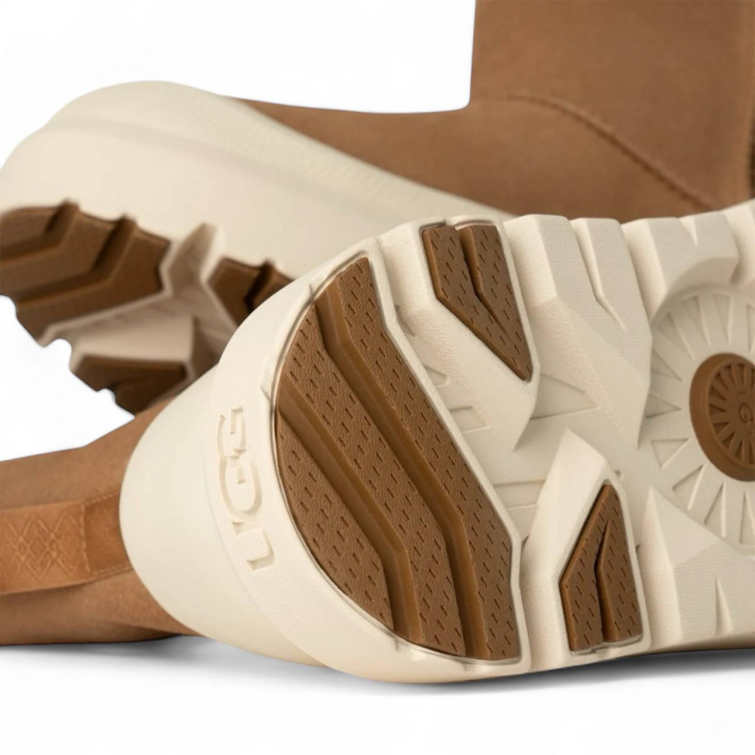 UGG Mens Classic Weather Hybrid Chestnut 