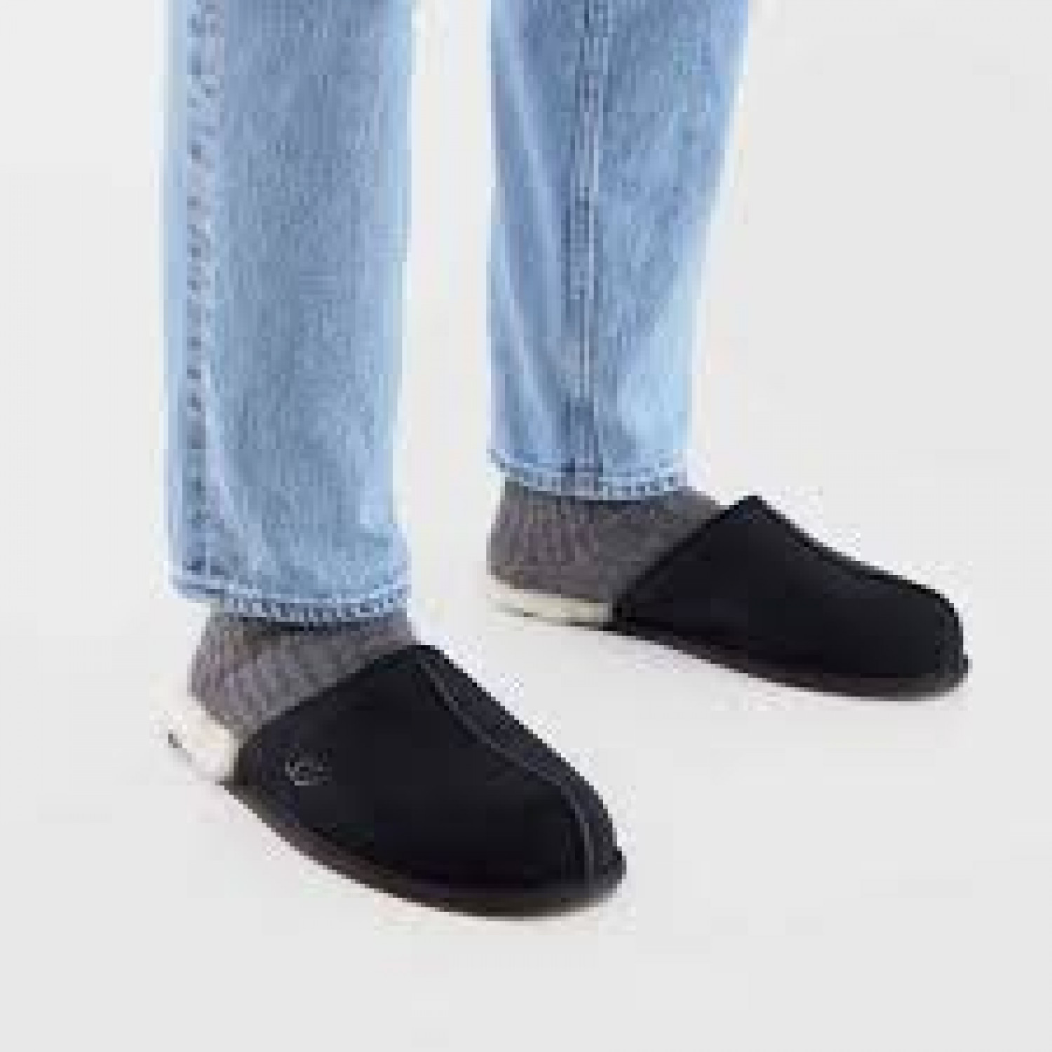UGG Mens Scuff Slipper Black 