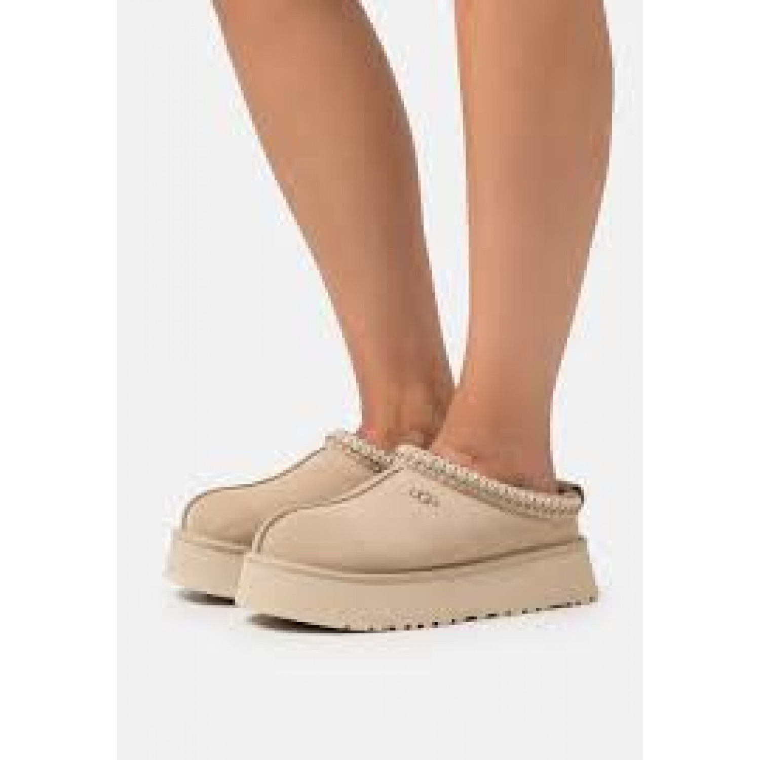 UGG Tazz Platform Sand
