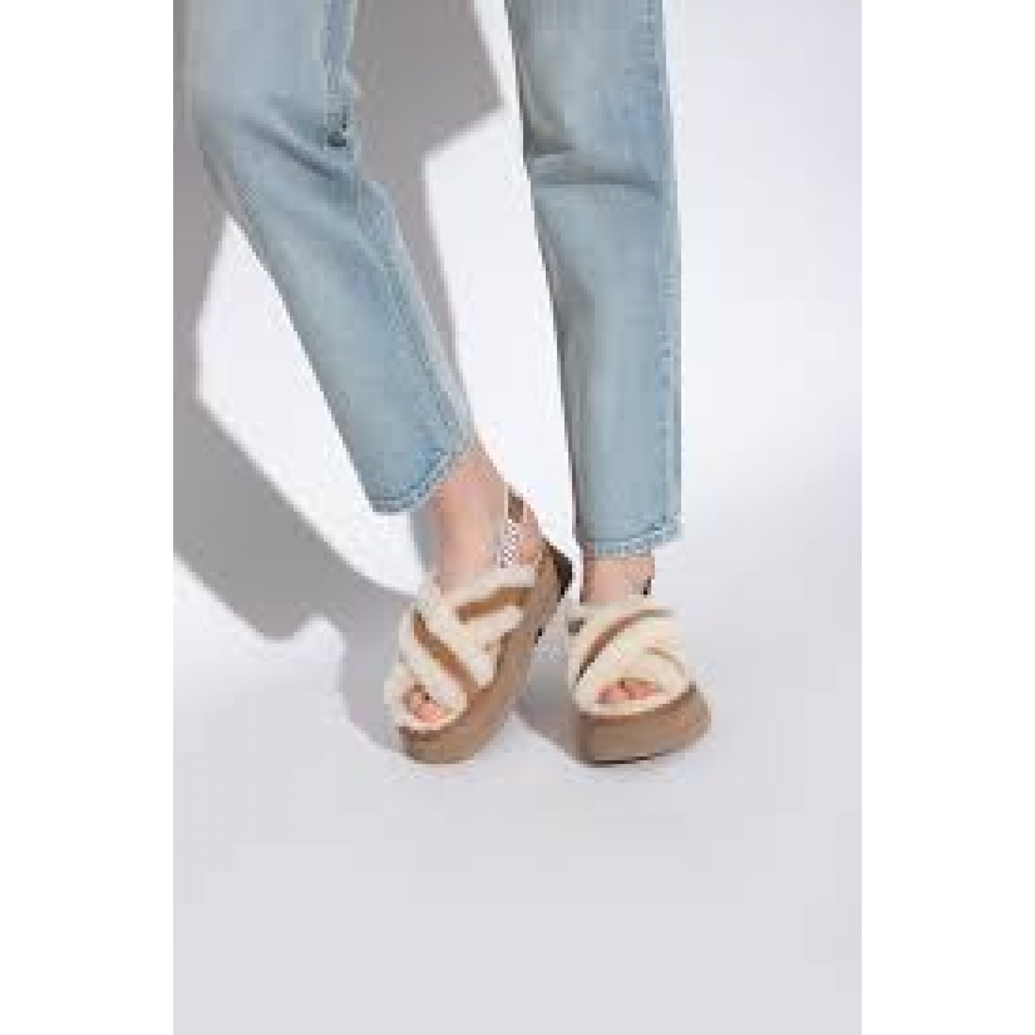 UGG Disco Cross Slide Chestnut