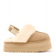 UGG Funkette Suede Platform Sand