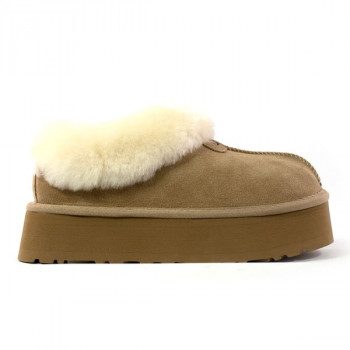 UGG Mate Revival Sand